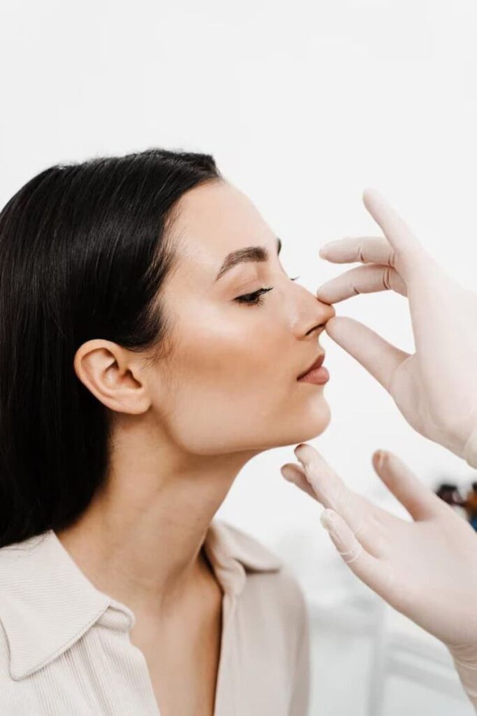 نتیجه جراحی بینی و تاثیر نوع بینی بر هزینه عمل